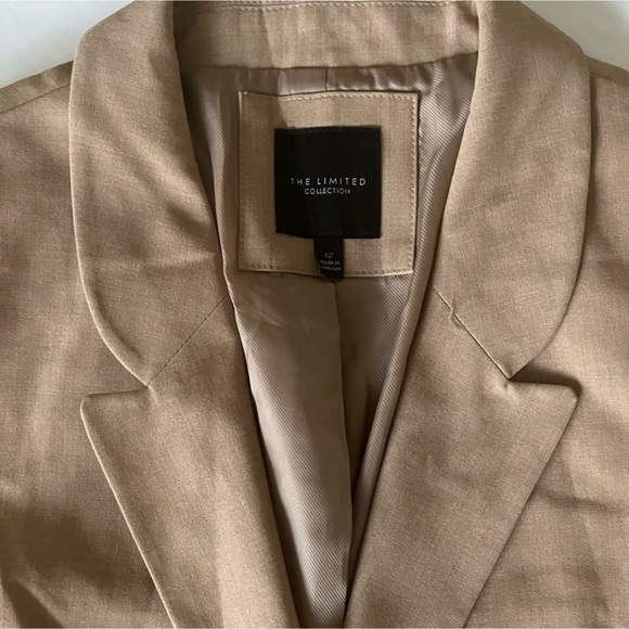 The Limited Tan Blazer - Picture 2 of 3